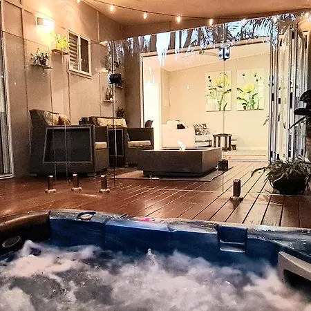Pandanus Spa Cottage Coolum Beach Exterior photo