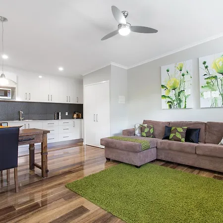 Pandanus Spa Cottage Coolum Beach Exterior photo